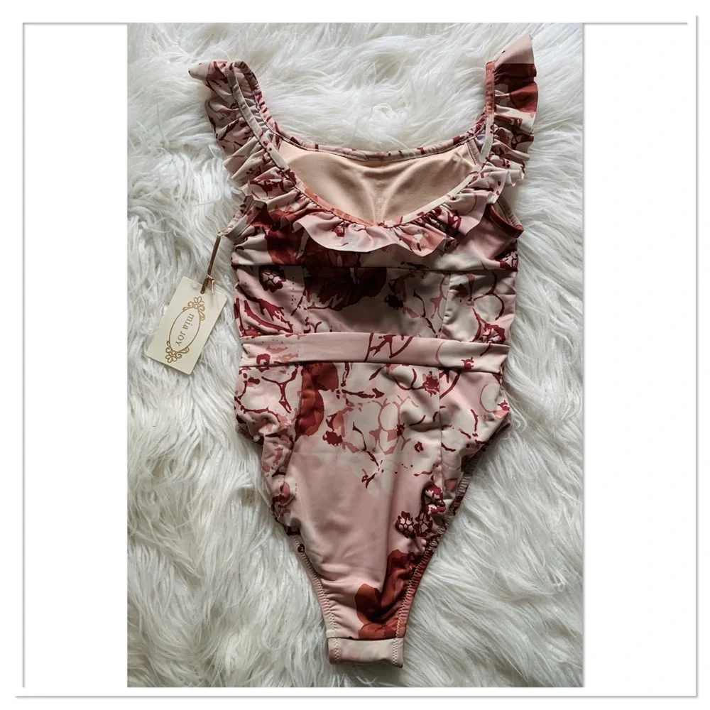 NWT Joyfolie Evie One Piece Swimsuit Neutral Pink Extra Small